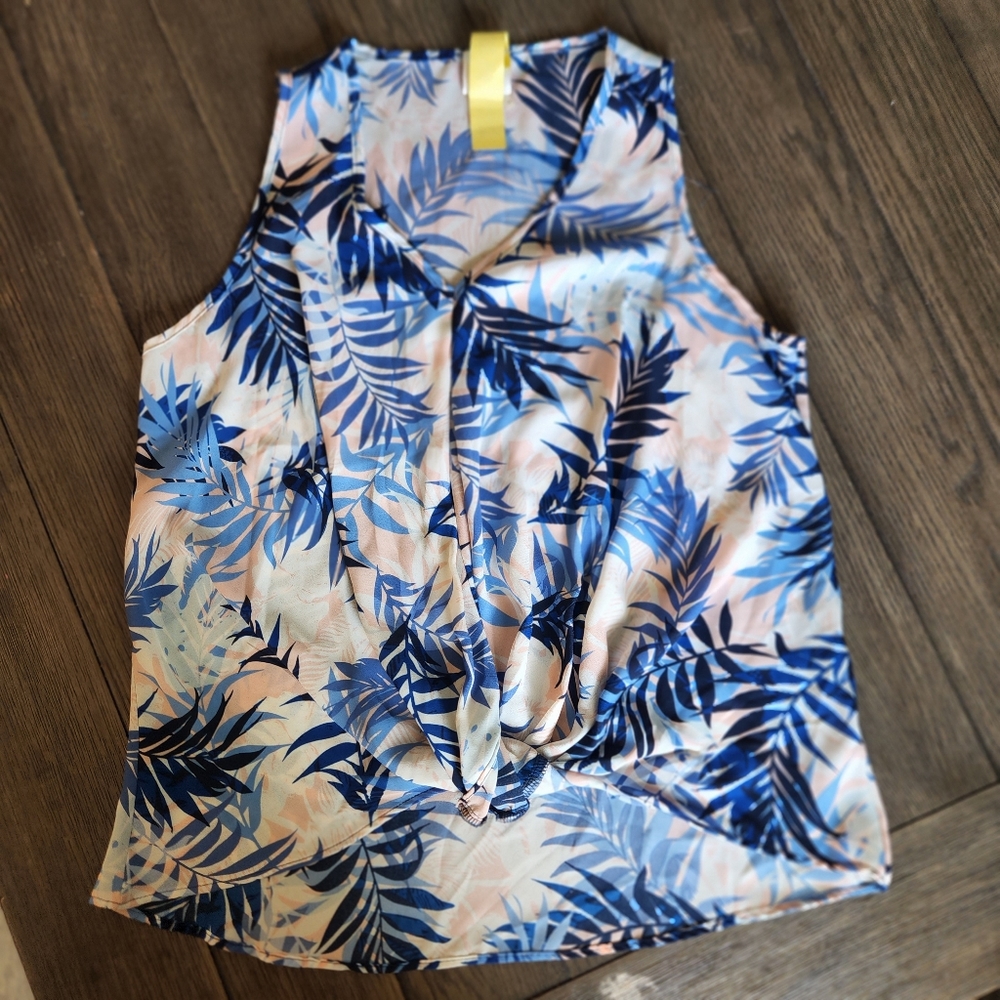 Women's top med